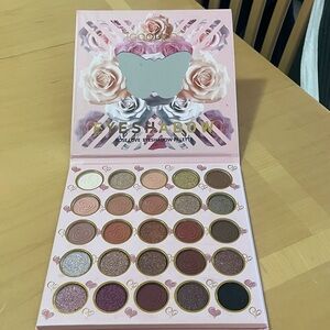 NWT 25 Color Rose Love  Eyeshadow Palette